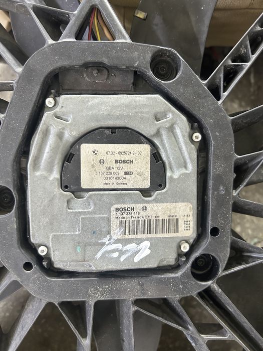 Продам электро вентелятор от Bmw X5. E53  рест.