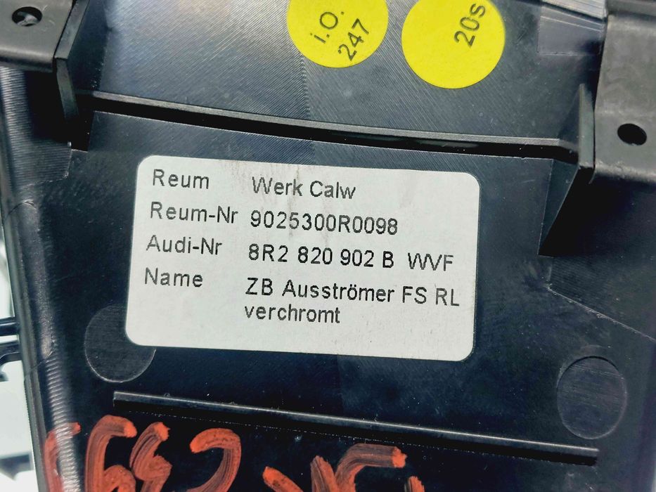 Grila aerisire dreapta Audi Q5 (8RB) [Fabr 2008-2016] S-line 8R282090