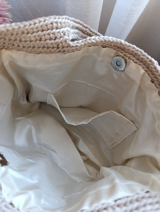 Ръчно плетена чанта Роза