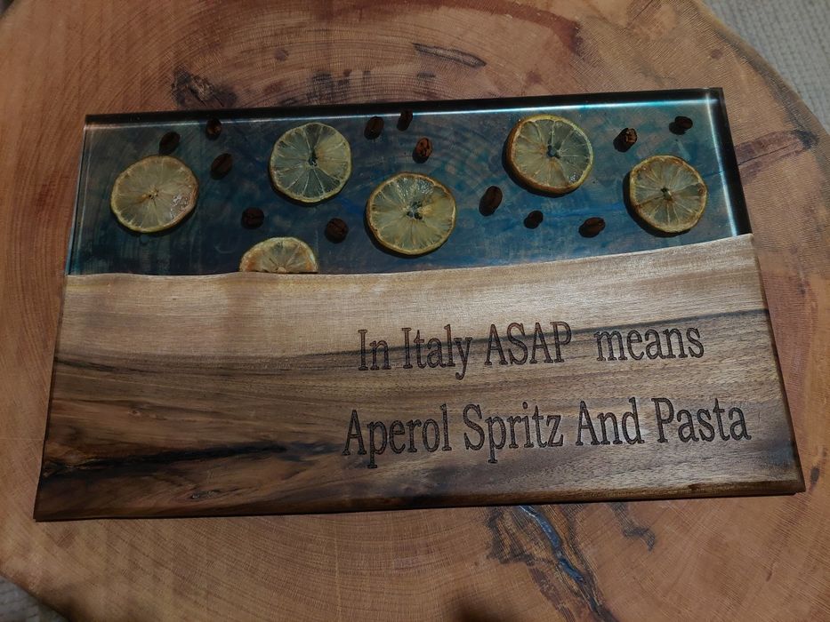 Дъски за сервиране на мезета от епоксидна смола