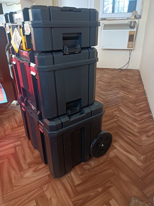 Куфар за инструменти