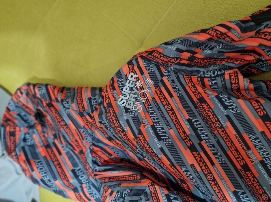 Geaca ski superdry snow L noua
