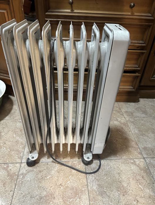 Radiator cu ulei DeLonghi 9