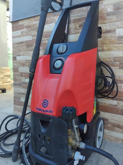 Водоструйка IPC Бутална Помпа Машина за Отпушване на Канали 220V 3.kw 170bar  Керамика