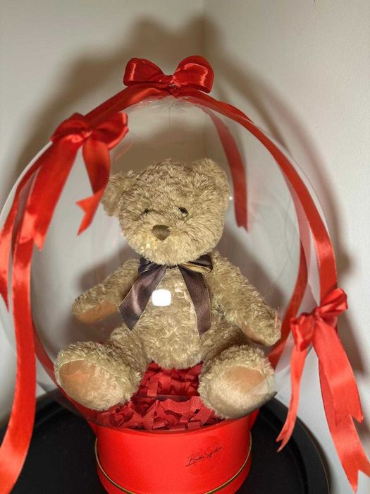 Aranjament cadou urs balon funda