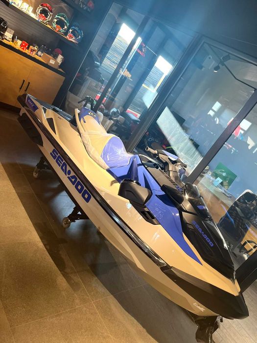 Sea-Doo Wake Pro 230 iDF Tech Package 2025