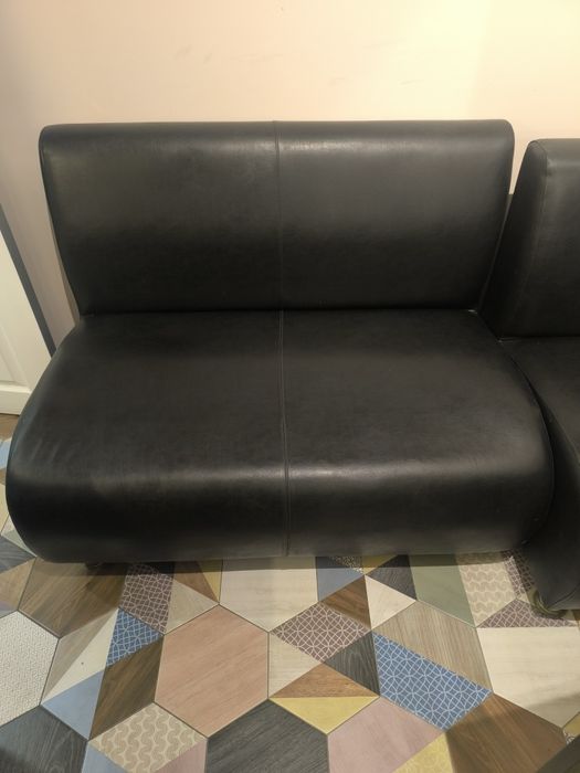 ЗАПАЗЕНИ Стол / трапезни столове 8 бр.