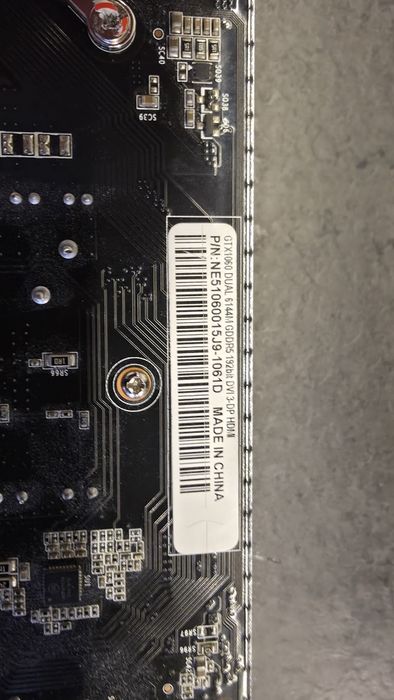 Продавам intel 3770k + asrock z77+ 32 gb+ 1060