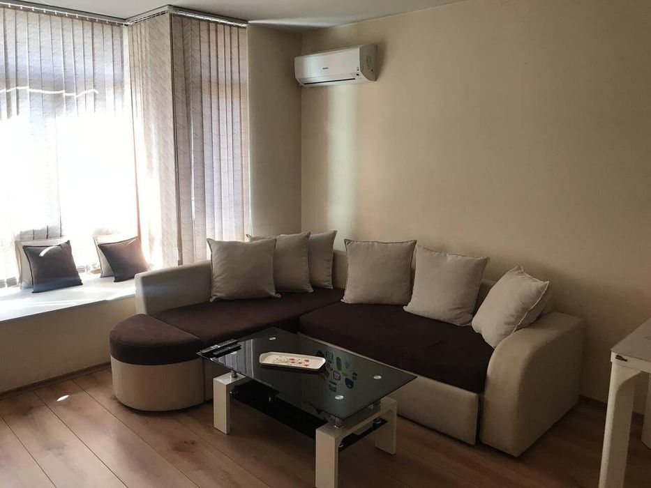 Дава се под наем Едностаен апартамент в Пловдив, Кършияка - 45 кв.м за 306 € - Снимка #1