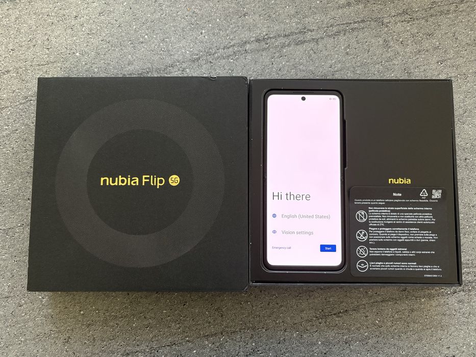 ZTE Nubia Flip 5G