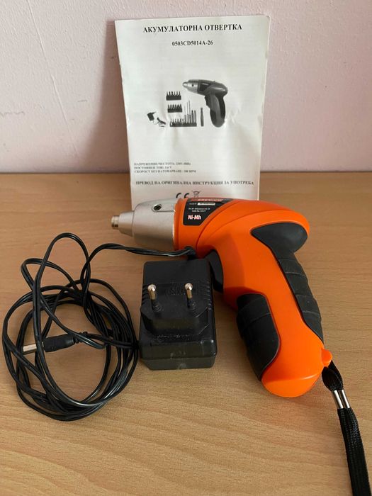 Малък винтоверт за лек монтаж