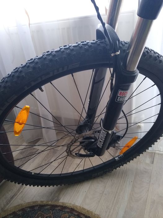 Félt 29 cu acte mărime m preț fix.fix.fix