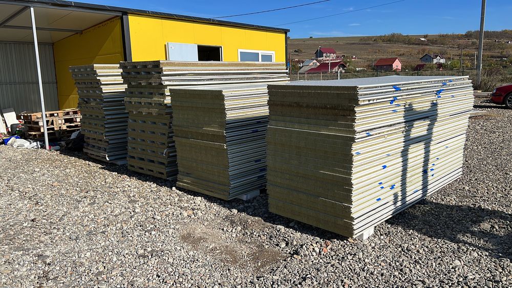 Panouri Termoizolante-Sandwich Vata Minerală calitatea 2