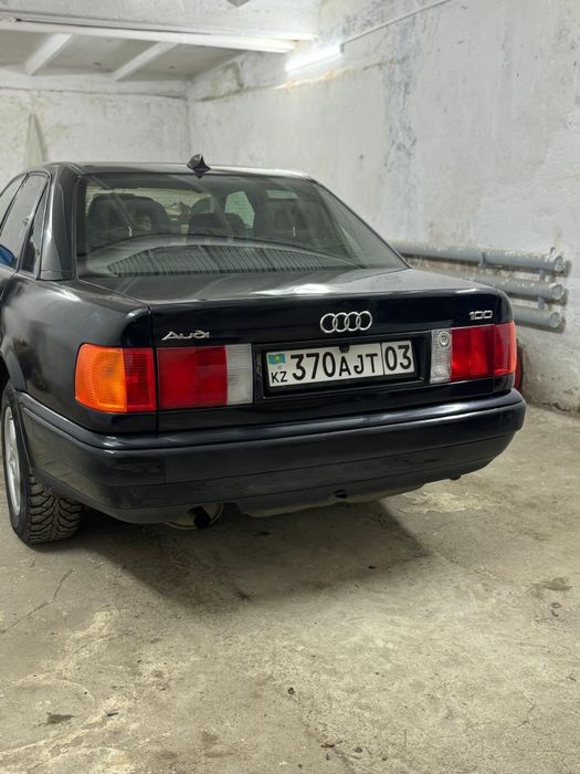 Audi 100 C4 1992 г.