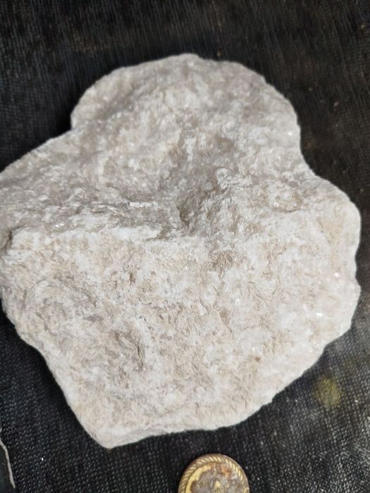 Мел. Тоши. Сотилади