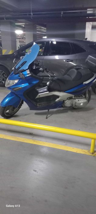 Scuter maxiscuter kimco xciting 500cc