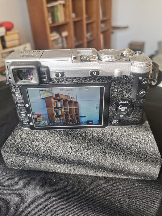 Fujifilm X-E2 + TT Artisan 23mm f1.4 + grip