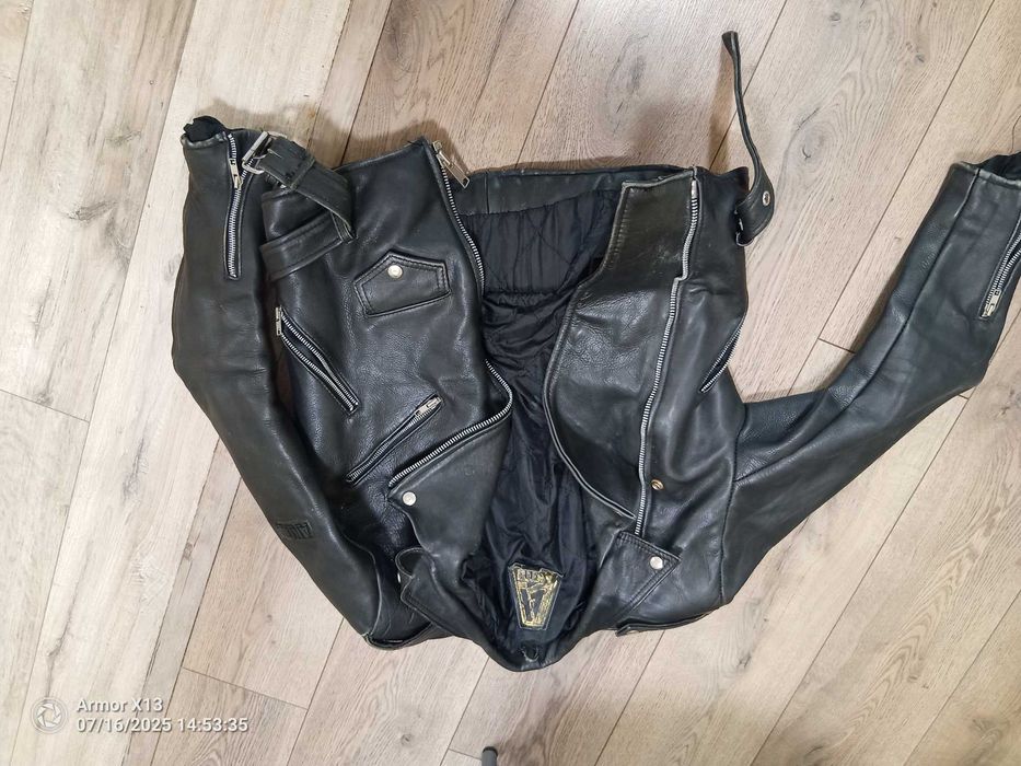 Дамски кожен жак