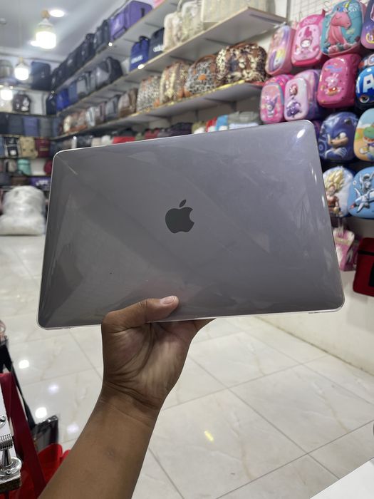 MacBook Pro 13-inch 2018