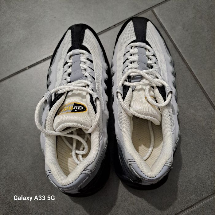 Adidasi Nike air max 95 mărimea 36