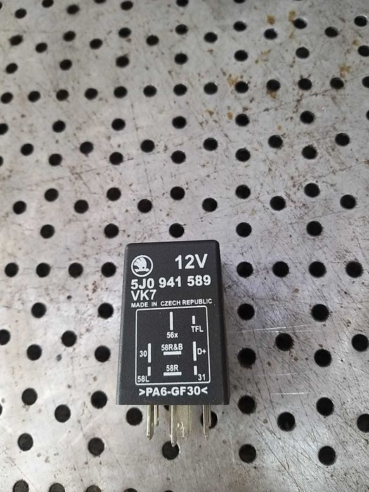 Releu bujii skoda fabia 2 5j 5j0941589