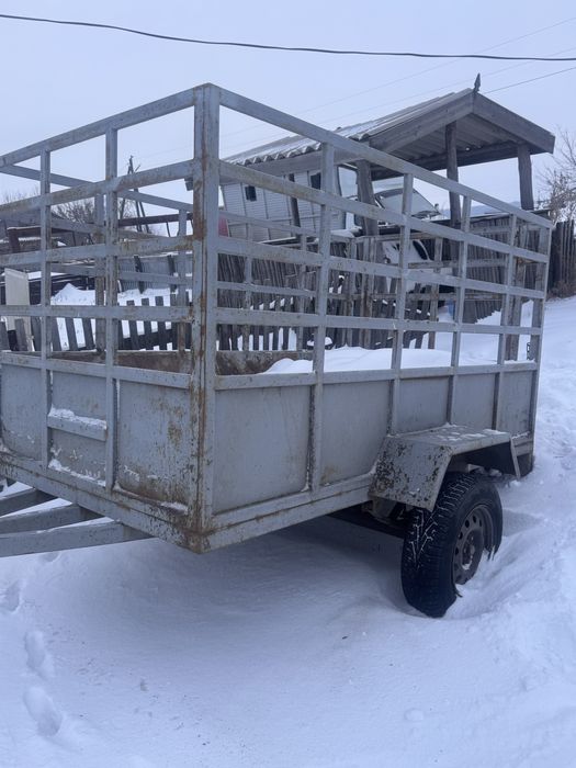 Прицеп на легковый автомобиль