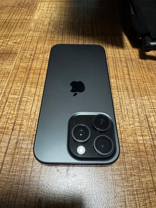 Iphone 16 pro 128 Gb