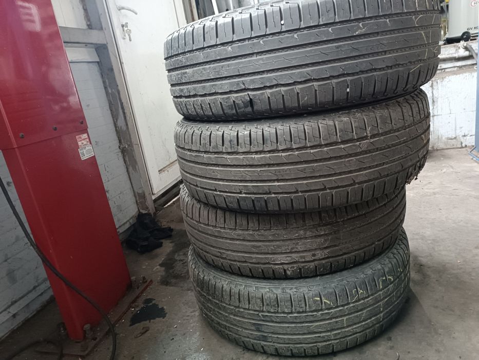 Anvelope-Cauciucuri Nokian 215/65RA17