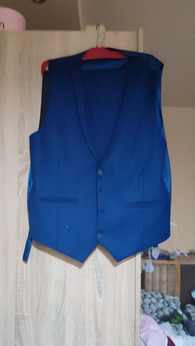 Vand costum barbatesc albastru