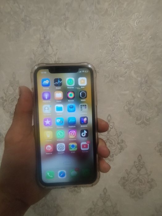 iPhone 11 256gb 90Акб
