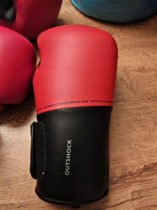 Set box cu mănuși box măsură 8 și 10