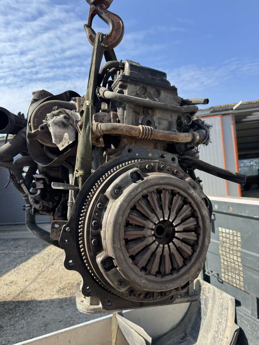 Двигател nissan cabstar