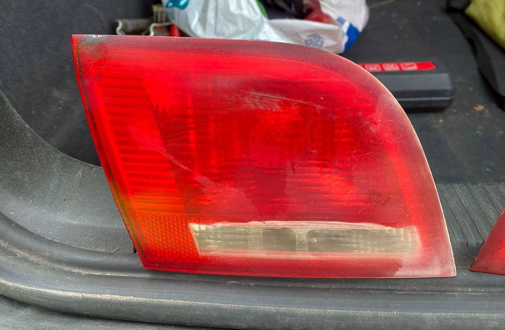 Stopuri spate haion Audi A3 8p Sportback cu sup becuri stanga dreapta