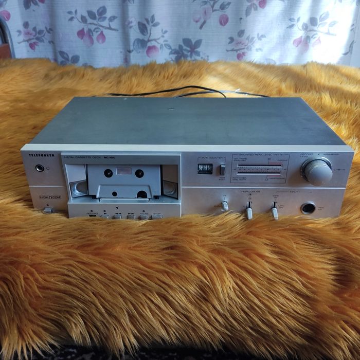 Дек Telefunken RC100