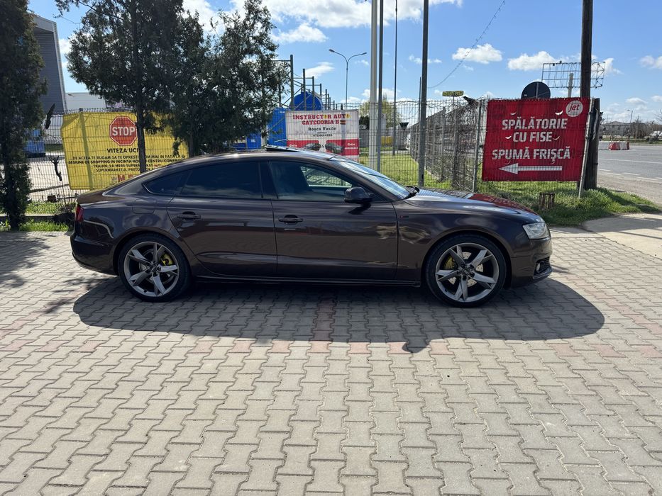 Audi A5 2012, maro,  fac si schimb se mai lasa la pret