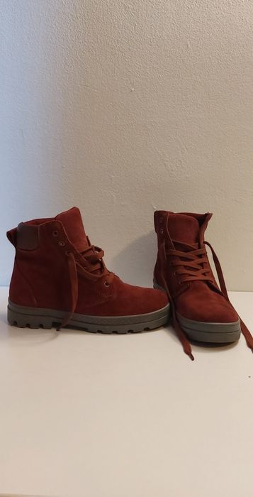 Ghete bocanci cizme piele intoarsa 36