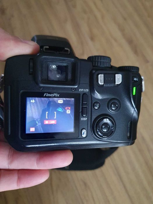 Camera foto digitala Fujifilm FinePix S7000