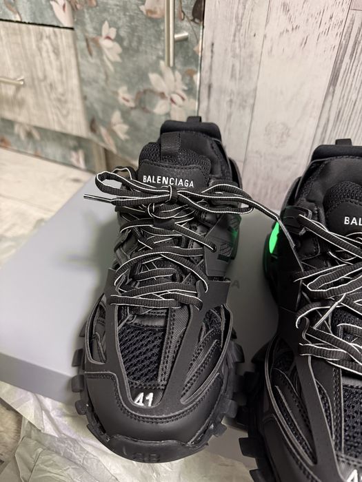 Adidasi Track cu Led