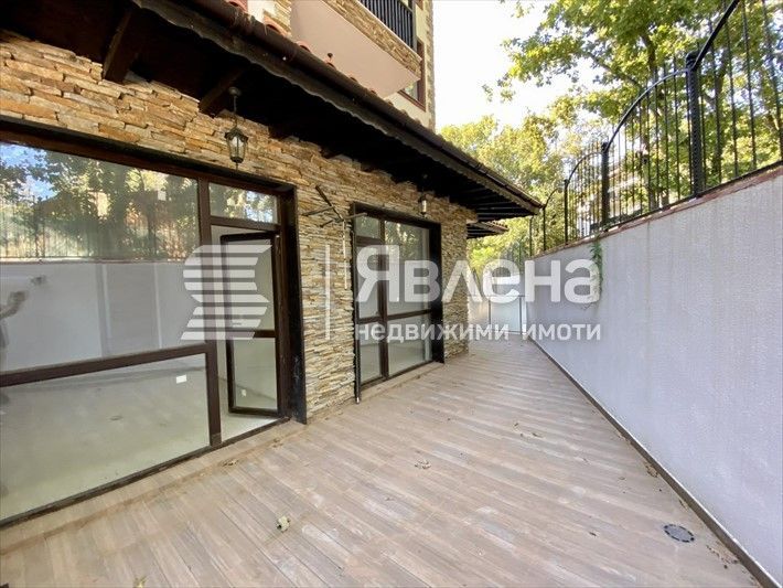 Тристаен апартамент в Грийн Парадайз 5 - изгодна продажба