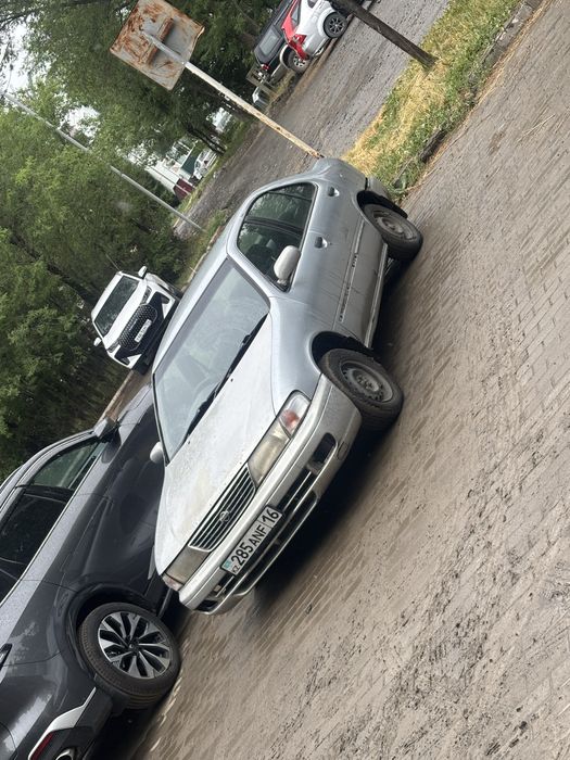 Nissan sunny b14