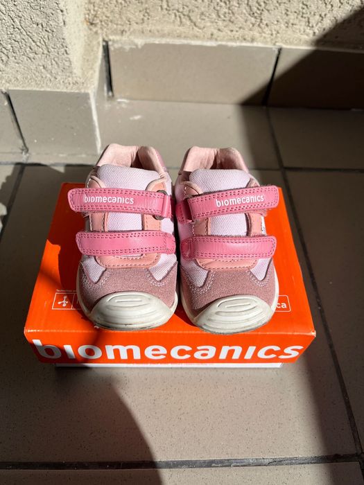 Vand adidasi biomecanics marimea 20