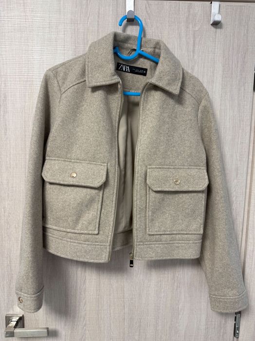 Преходни якета  Zara