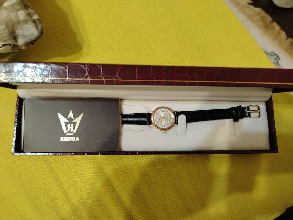 Продам часы Золотые