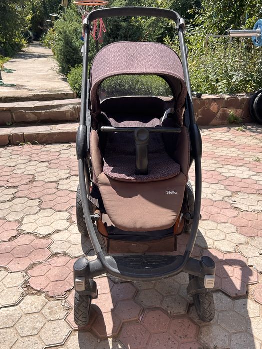 Коляска Maxi Cosi