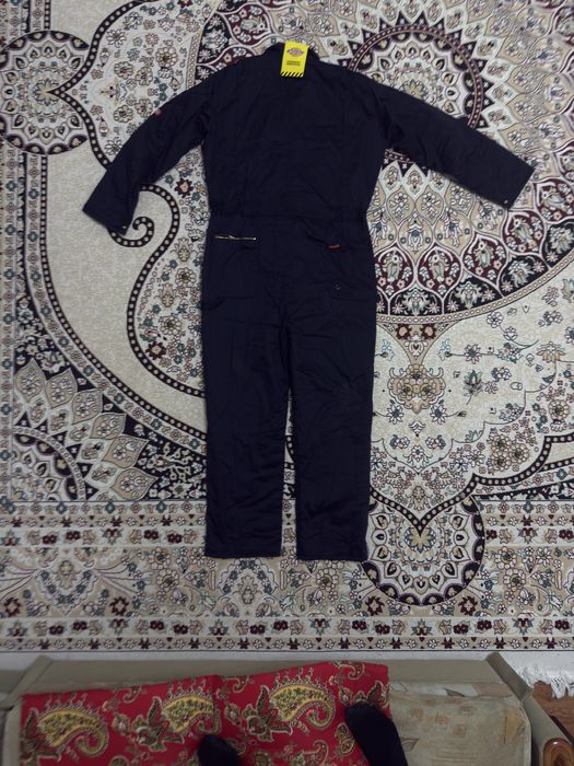 Комбинезон легкий совершенно новый