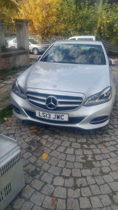 Mercedes E220 десен волан