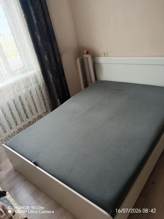 Продаю крават новая