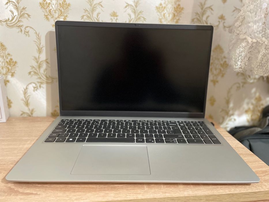 Dell i5 12-то поколение