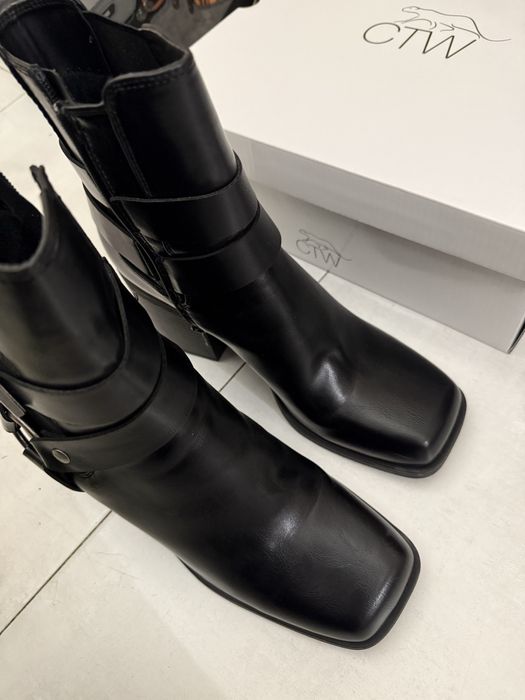 Catwalk боти с дебел ток