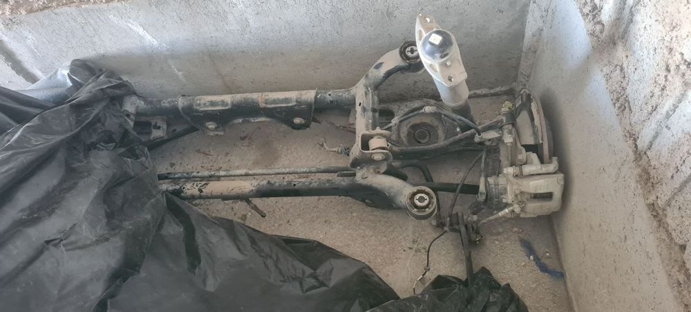 Запчасти для jetour x 70 plus.